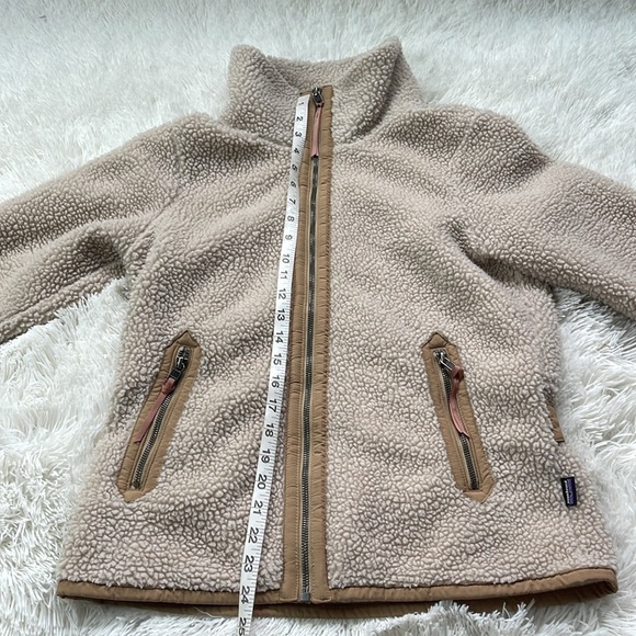 Patagonia Divided Sky Jacket - Picture 3 of 9